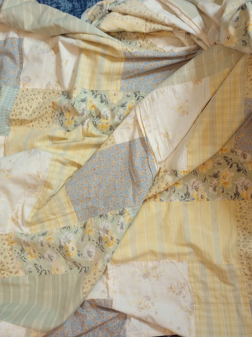 April Cornell  2000 Yellow Floral Pillow Shams and Quilted Blanket Vintage
